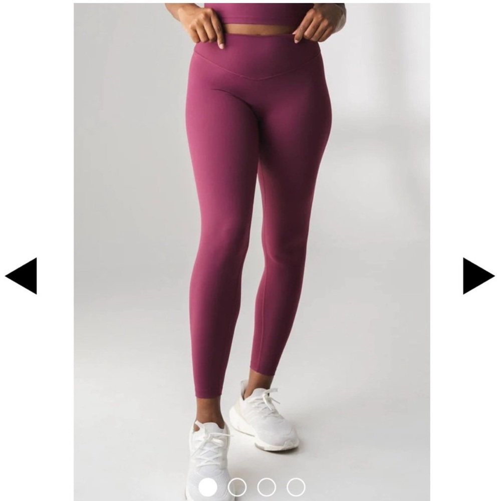 Vitality Cloud legging - grape